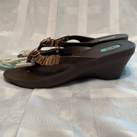 NWT OKA b. Diana Hot Chocolate Sz Medium (7-8) Women Sandals - Picture 3 of 13